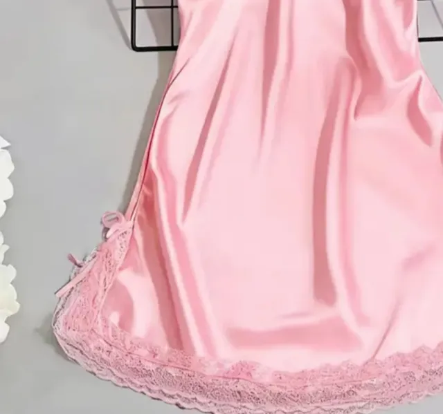 Completo intimo rosa