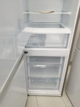 Nevera Samsung 2m con tara