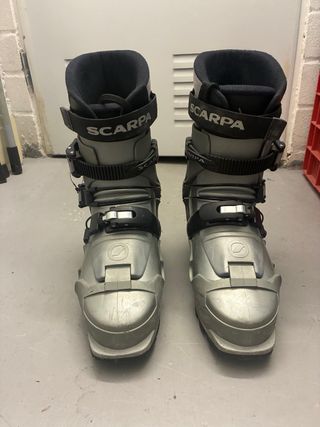 Botas de esquí Scarpa Titan. Esquí de Travesía