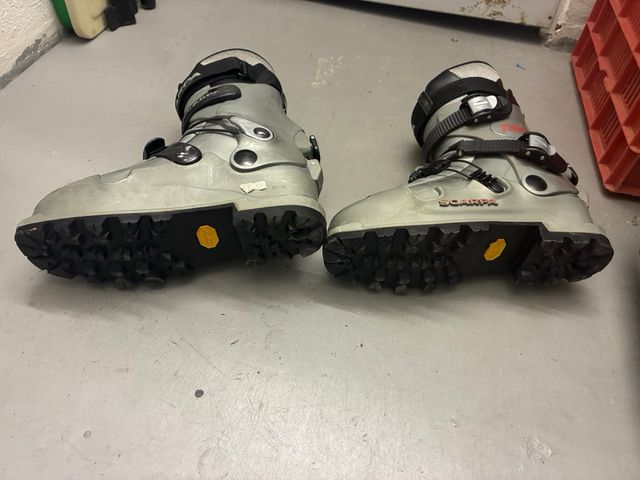 Botas de esquí Scarpa Titan. Esquí de Travesía