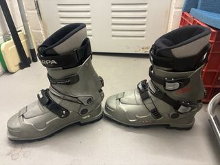 Botas de esquí Scarpa Titan. Esquí de Travesía