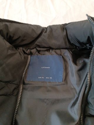 Chaleco acolchado hombre negro