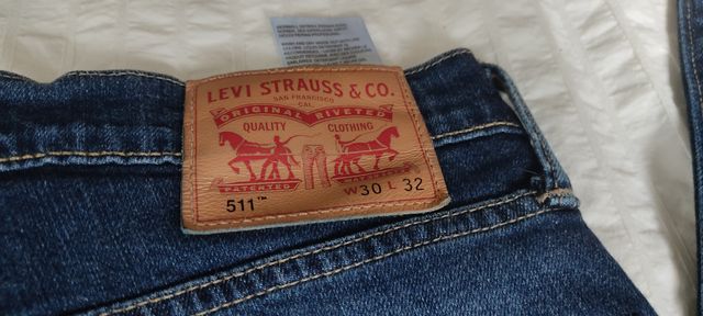 Levis 511 Talla 40 Azul w30