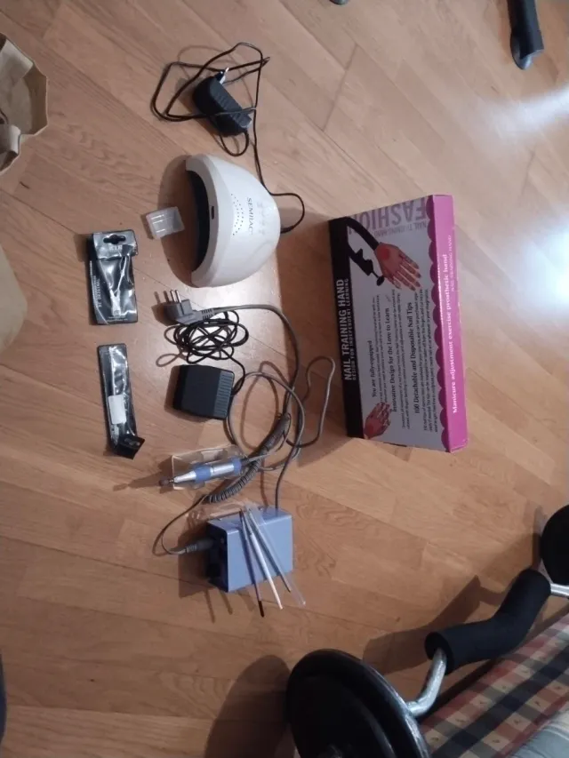 Lámpara UV LED uñas + Taladro + Mano entrenamiento
