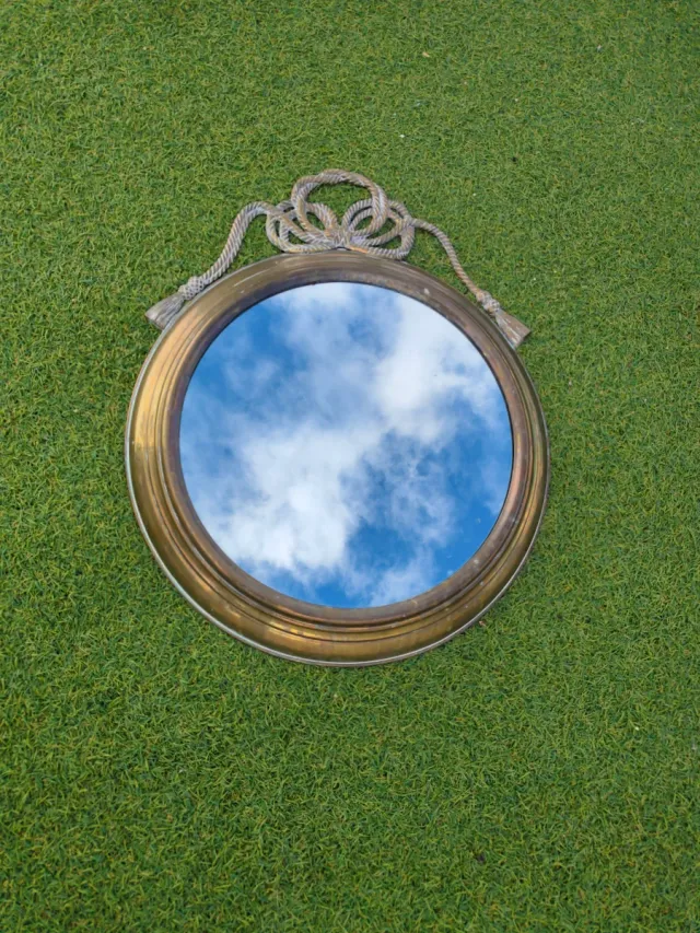 Espejo antiguo latón con cuerda decorativa