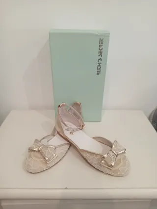 Manolitas ceremonia talla 37