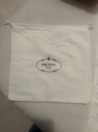 Prada sacco antipolvere bianco