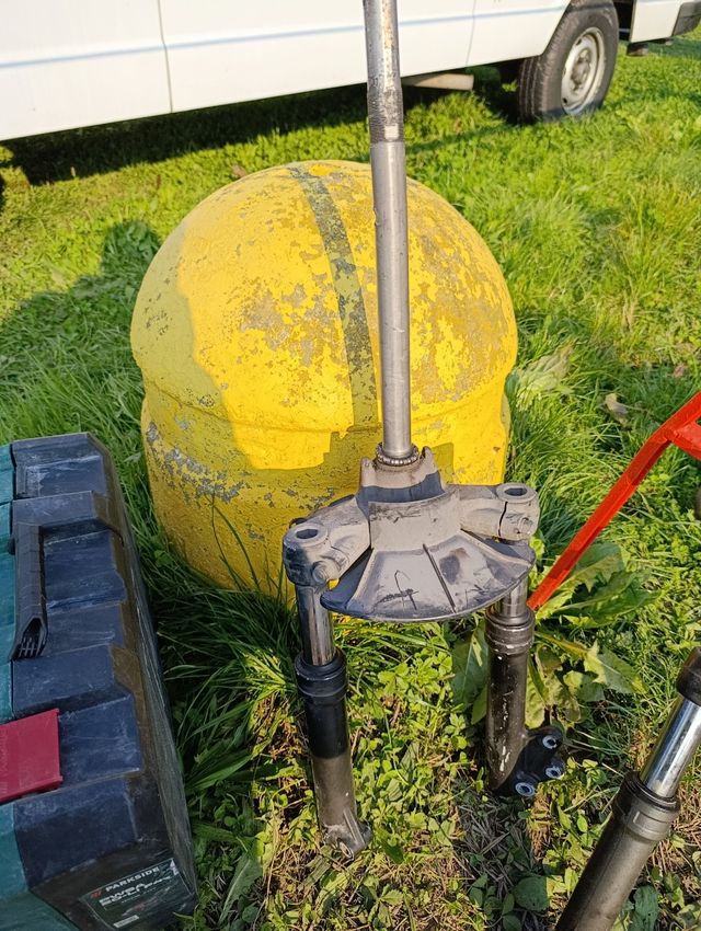 Piantone e forcelle Booster