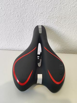 Pack Sillín + Pedales MTB Negro/Rojo NUEVOS