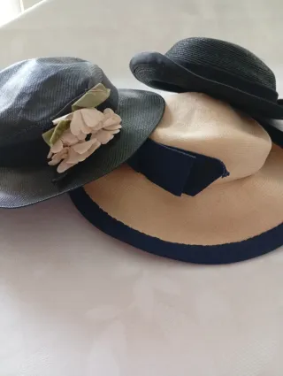 Tre cappelli estivi vintage
