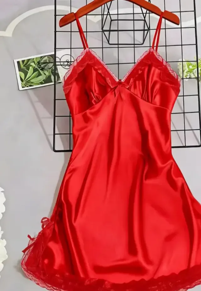 Completo intimo rosso