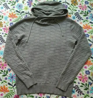 Jersey con capucha gris