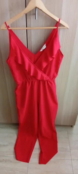 Mono fiesta rojo volantes