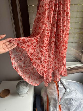 Vestido rosa estampado flores 1 uso