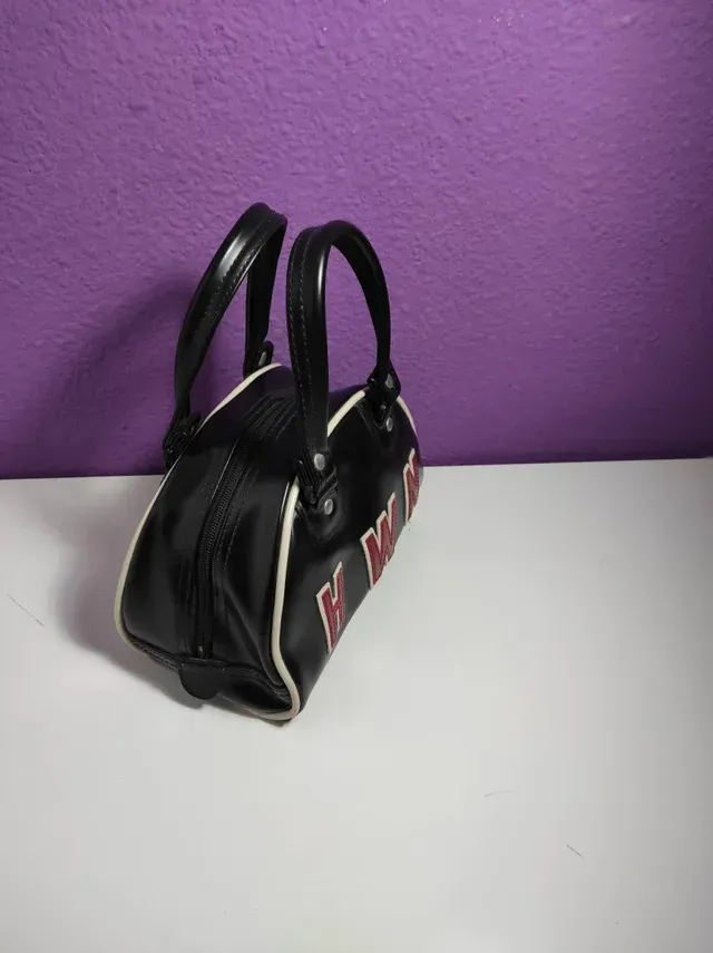 Bolso Negro y Rojo Jesús del Pozo