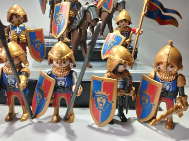 Playmobil Caballeros  y Guerreros León