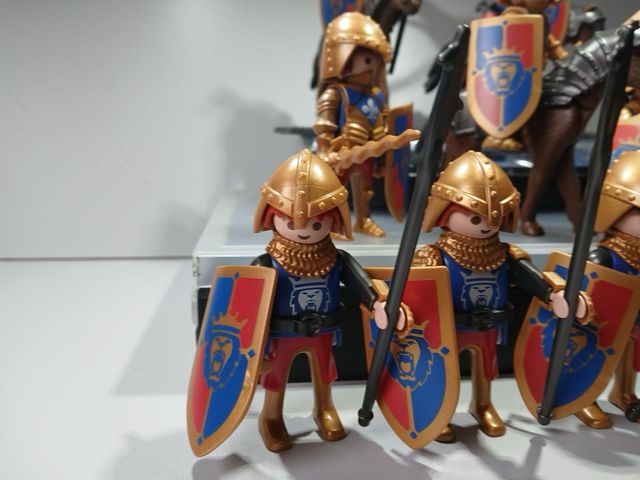 Playmobil Caballeros  y Guerreros León