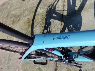 Trek Domane SL5 Gen 4 Carbono