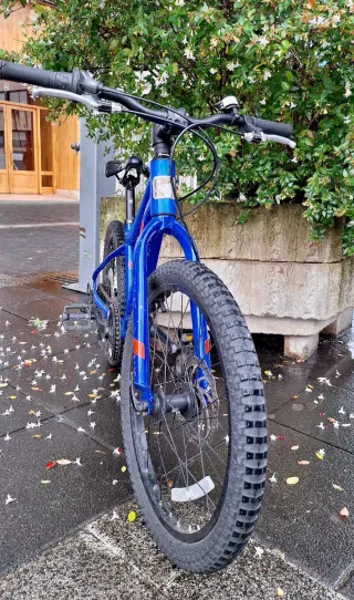 Bicicleta Marin Canyon on Azul