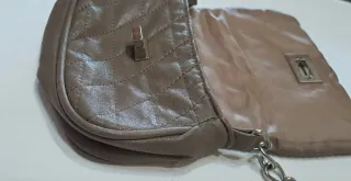 Piccola borsa a tracolla