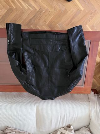 Chaqueta GREEN COAST Negra motera
totalmente nueva