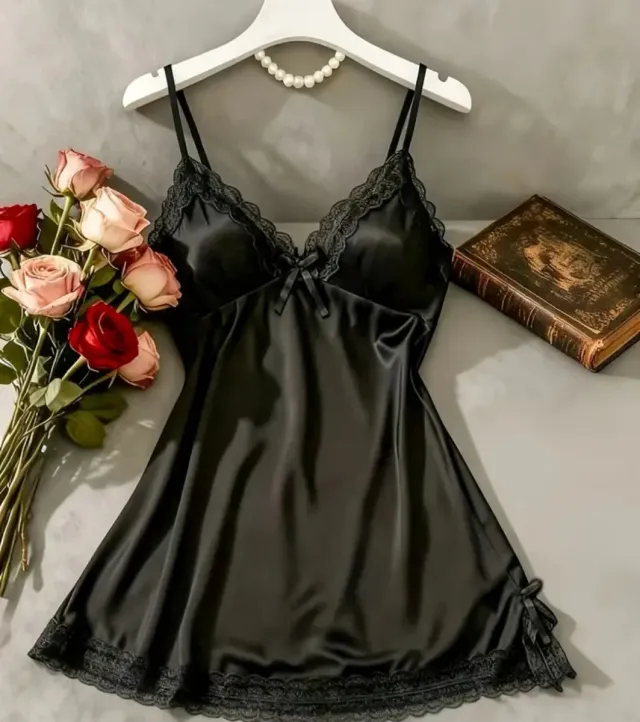 Completo intimo nero in pizzo