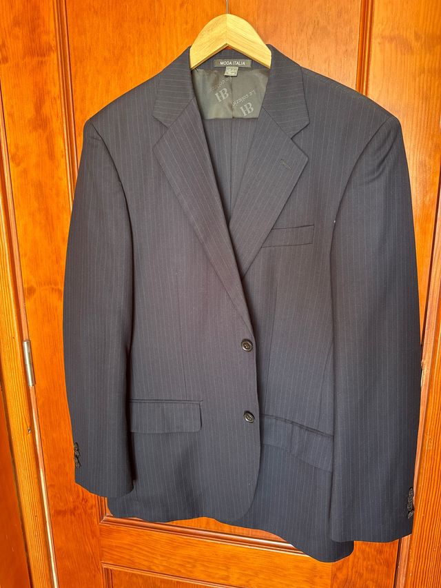 Traje azul marino Moda Italia