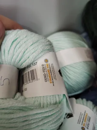 DMC Natura Just Cotton color 137