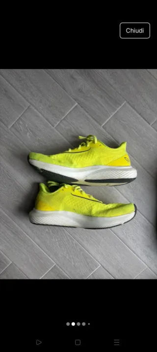 Scarpe New Balance Carbon Gialle