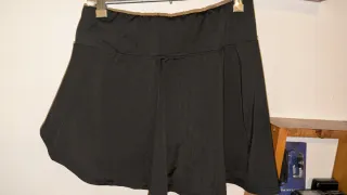 Falda pantalón deportiva negra