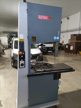 Serradora de cinta KENBILL