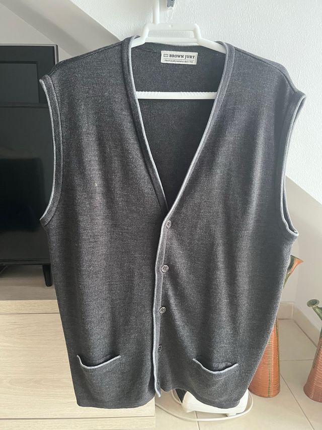 Chaleco de lana gris BROWN JURY