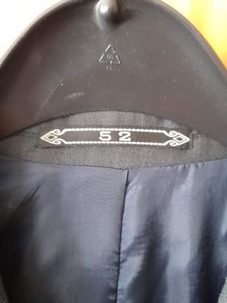 Traje de chaqueta para hombre. Azúl marino.
