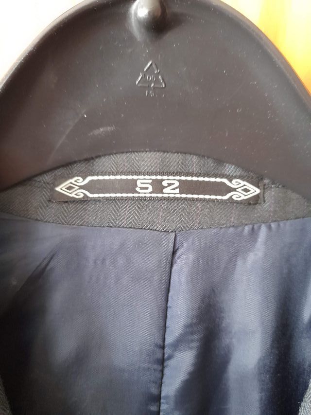 Traje de chaqueta para hombre. Azúl marino.
