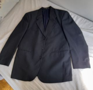 Traje de chaqueta para hombre. Azúl marino.