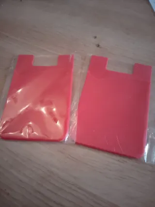 Portadocumentos para móvil rojo