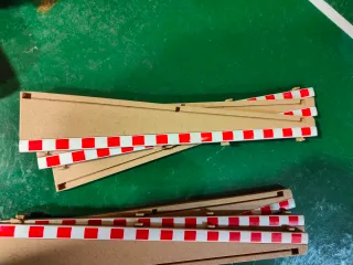 Accesorios Scalextric:  prolongaciones, y Vallas