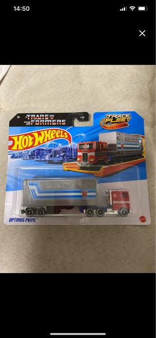 Hot Wheels Transformers Optimus Prime