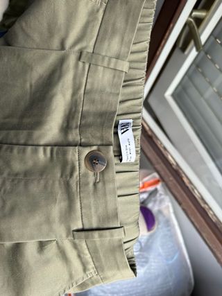 Pantalón Zara verde talla M