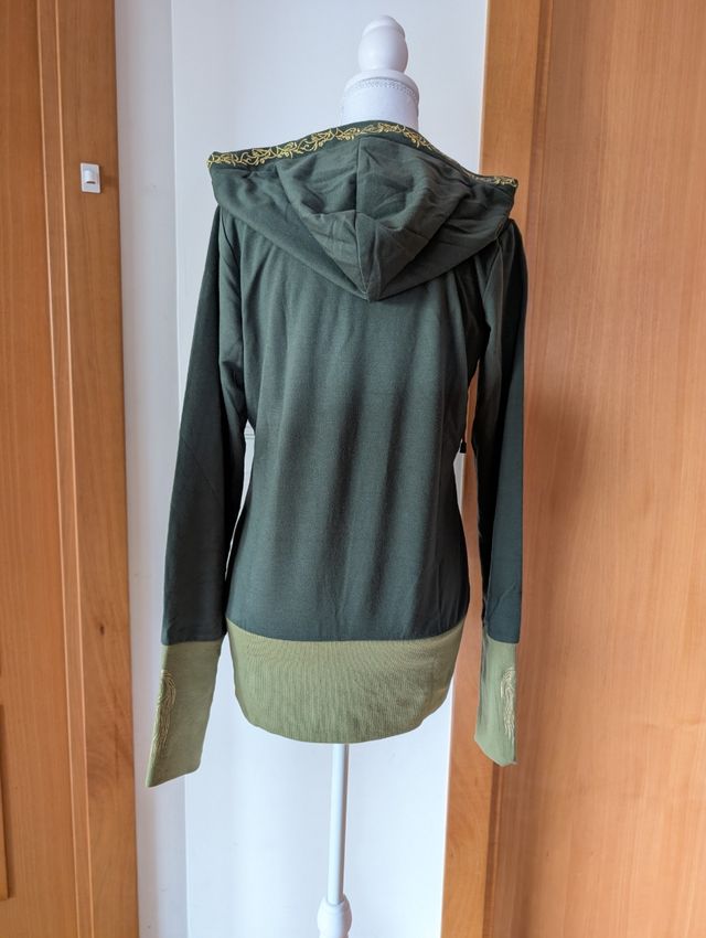 Camiseta con capucha ESDLA Talla L