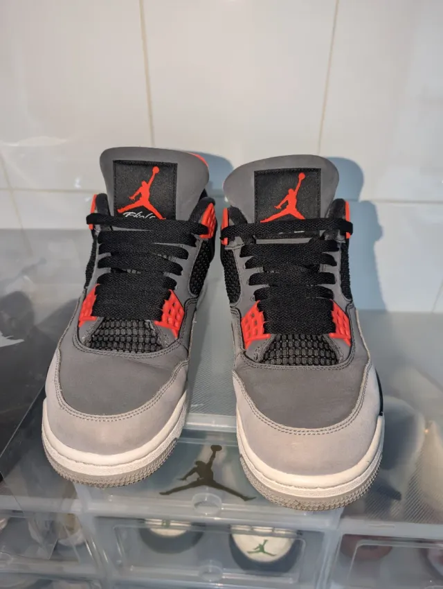 Jordan Retro 4 infrared