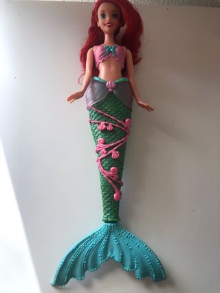 Muñeca Ariel Sirena Water Show