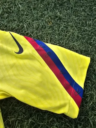 Camiseta FC Barcelona Talla S Amarilla