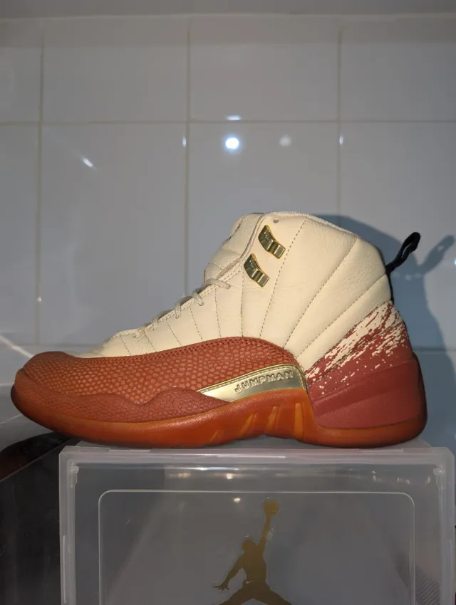 Jordan Retro 12 eastside golf 42'5