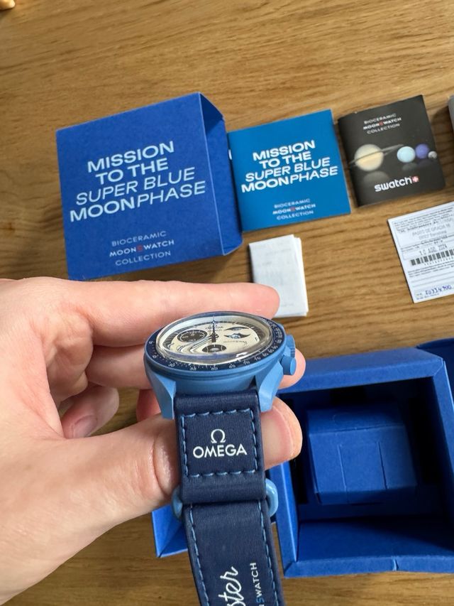 Swatch Omega Super Blue Moonphase