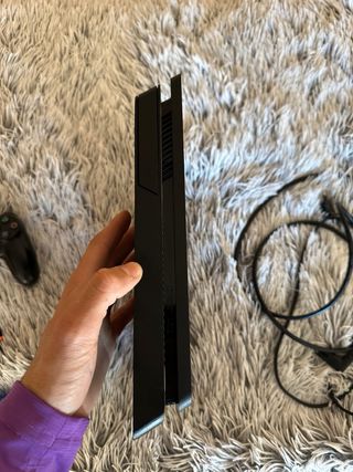 PS4 Slim 500gb Negra + Fallout 4