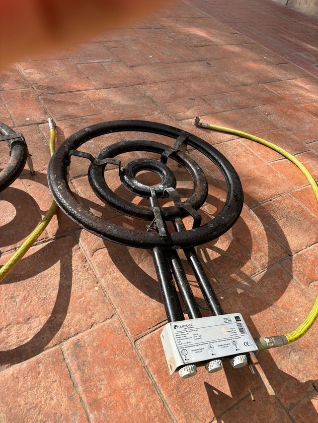 Quemador paellero a gas en El Puig (Valencia)