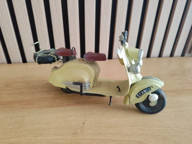 Vespa Decorativa Metal