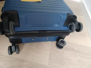 Maleta cabina TOTO Wave Salute sin usar