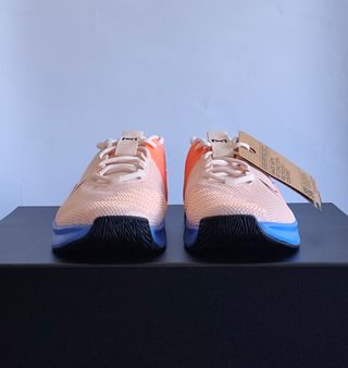 T38 - W Nike Metcon 9 - guava ice